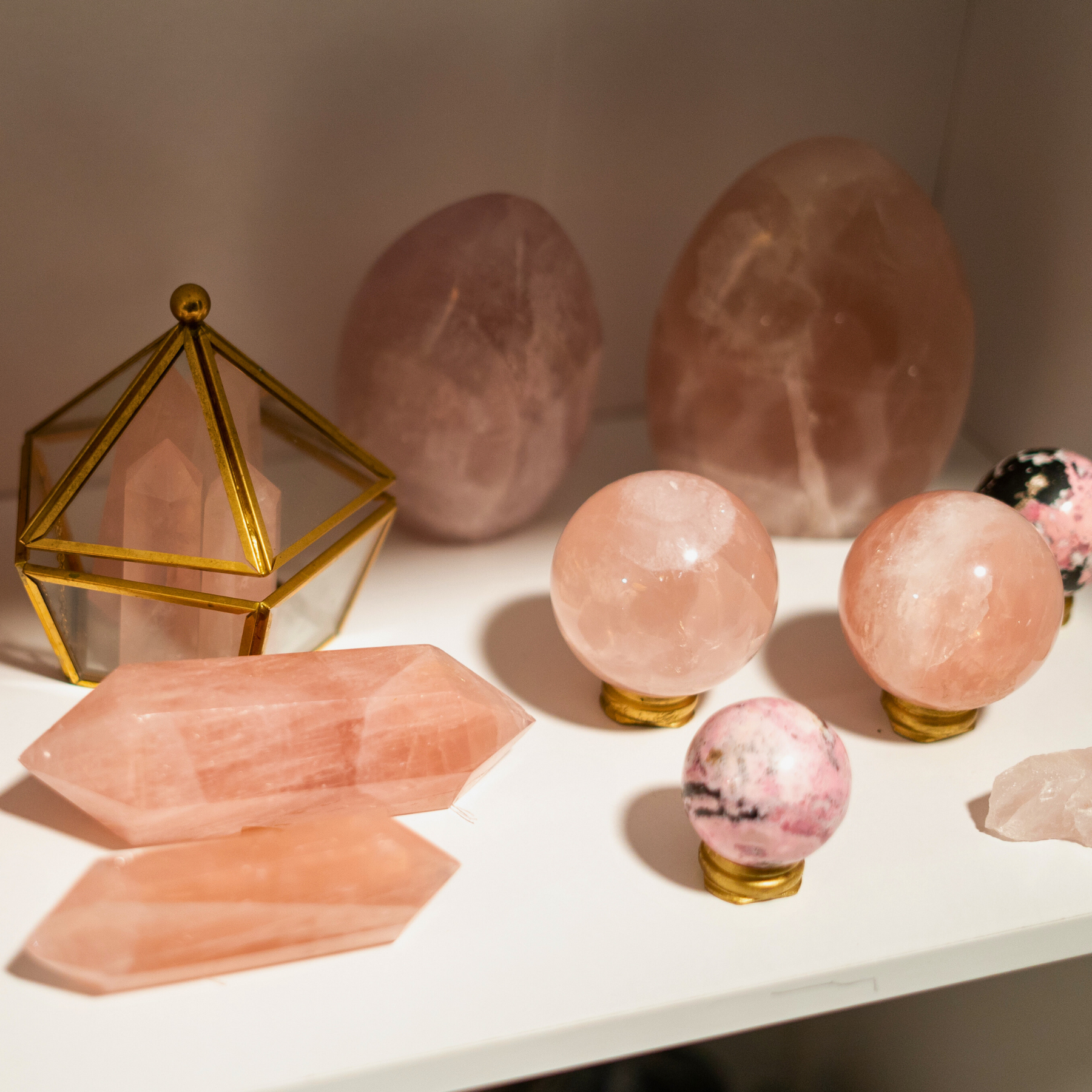 FREE Crystal Connection: Masterclass for Crystal Beginners