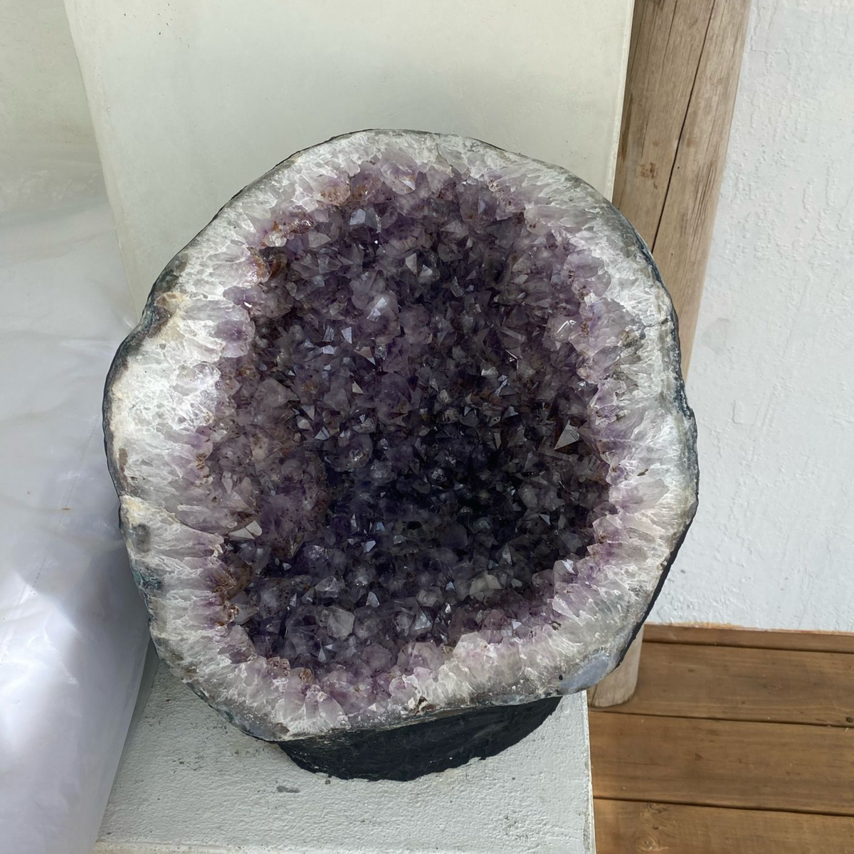 Amethyst Bench [EXCLUSIVE PIECE]