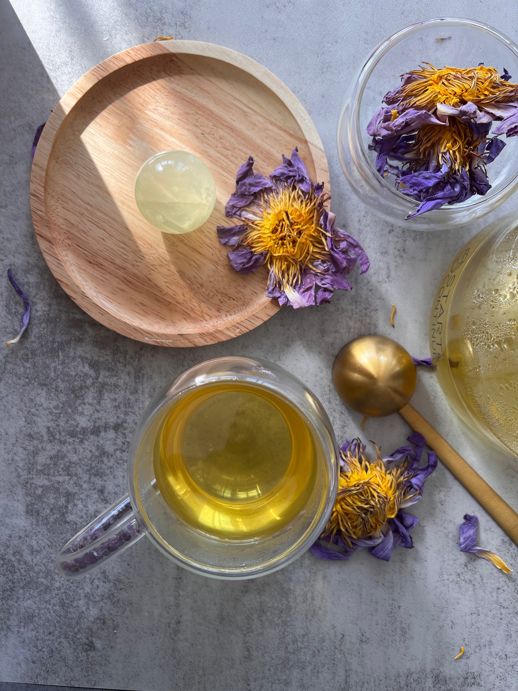 The Pause Gift Box – Crystal Teapot Ritual Set with Sage, Gemstone Straws & Optional Gift Box