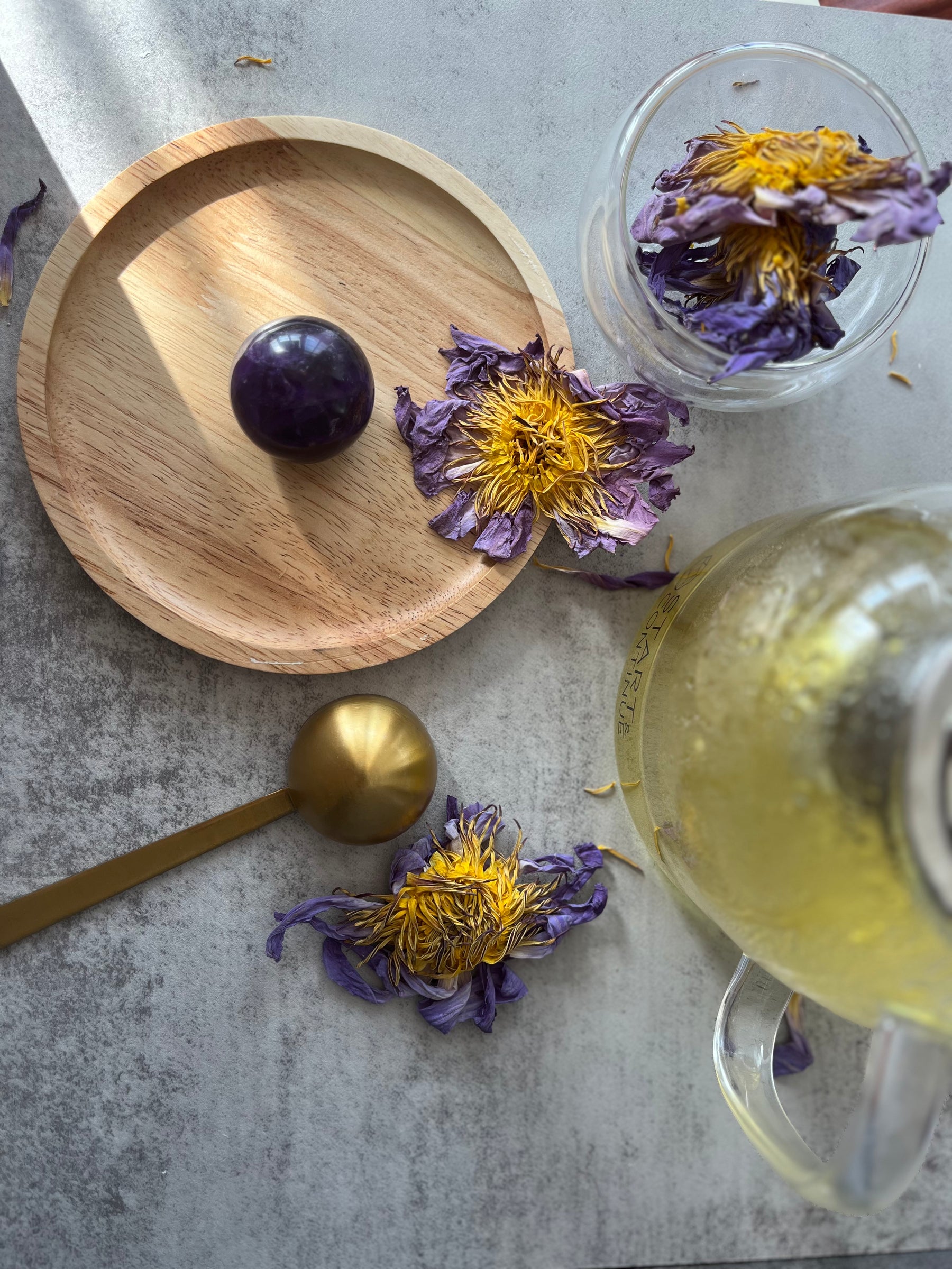 The Pause Gift Box – Crystal Teapot Ritual Set with Sage, Gemstone Straws & Optional Gift Box